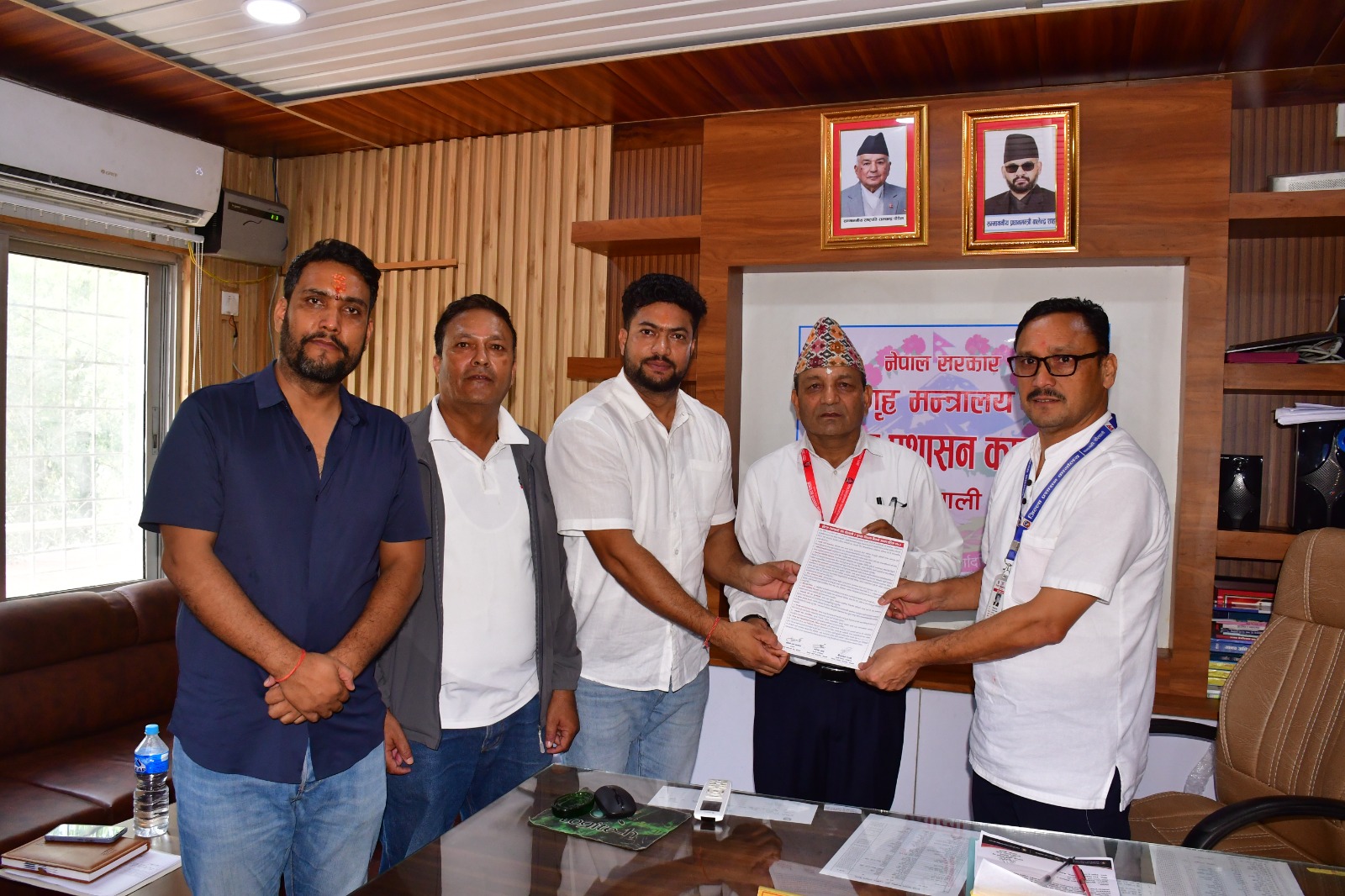 कैलालीमा स्तरीय होटल अब राति १२ बजेसम्म सञ्चालन गर्न पाइने