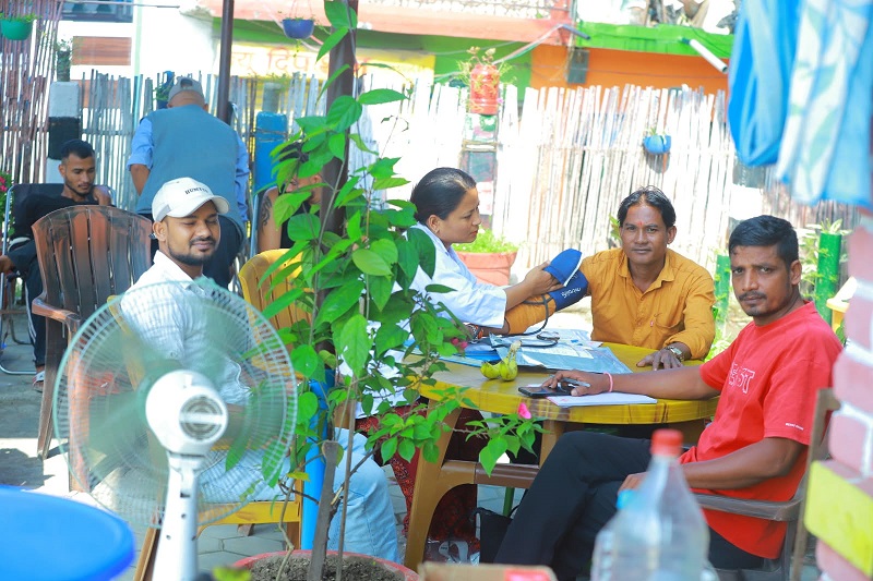 रक्तदानदेखि राहत वितरणसम्म, सामाजिक सेवामा निरन्तर प्रेम मल्ल